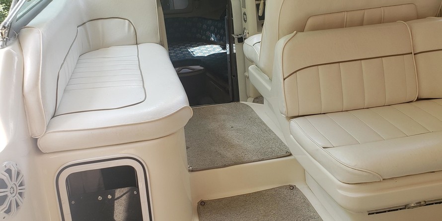 Sea ray 270 sundancer