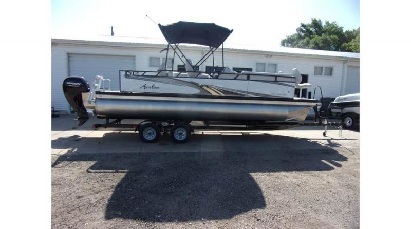 Sunchaser Boats Oasis 20 Fish-n-Cruise