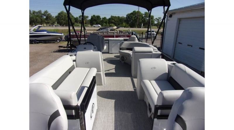 Sunchaser Boats Oasis 20 Fish-n-Cruise