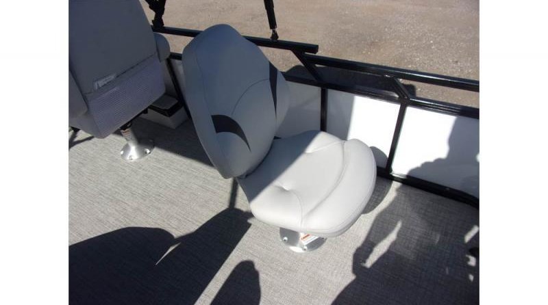 Sunchaser Boats Oasis 20 Fish-n-Cruise