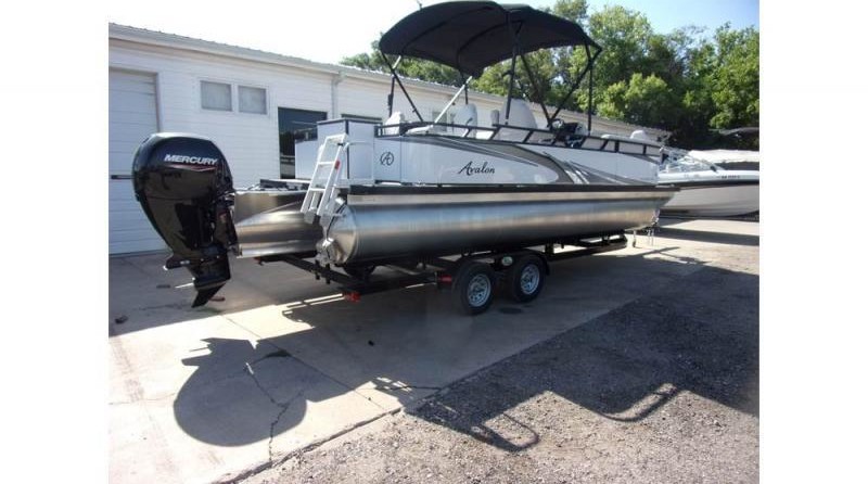 Sunchaser Boats Oasis 20 Fish-n-Cruise