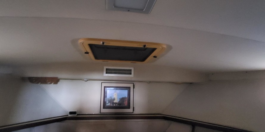 Hatteras 77 Convertible