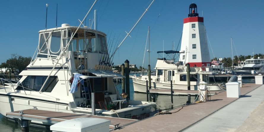 Hatteras 77 Convertible