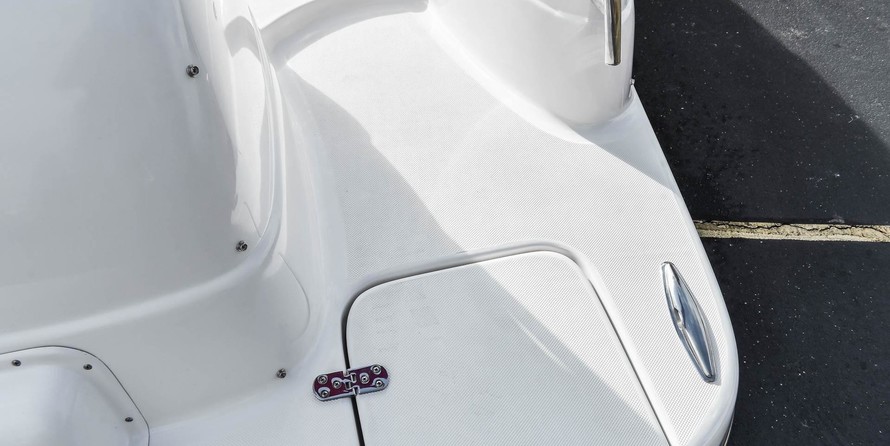 Splendor 240 cuddy cabin