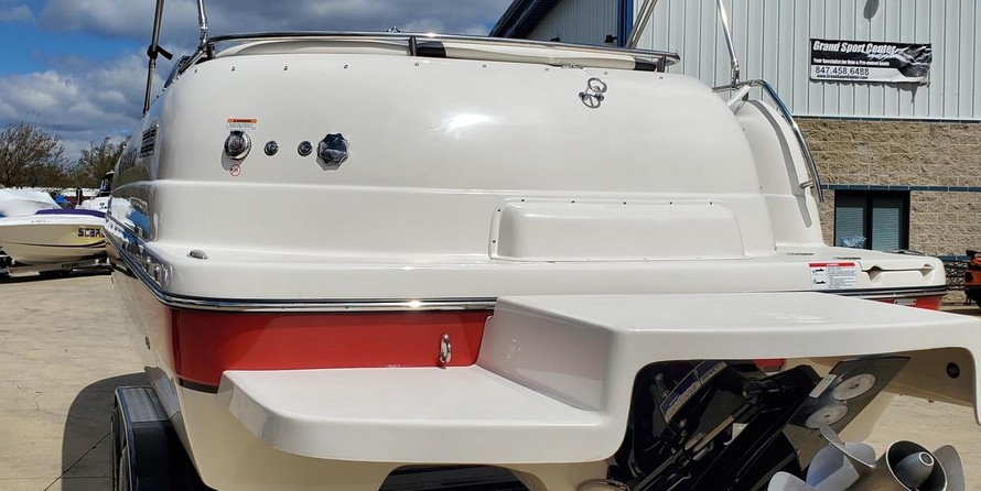 Splendor 240 cuddy cabin