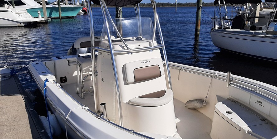 Cobia 217 center console