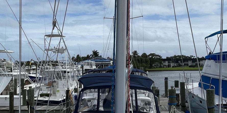 Catalina 380