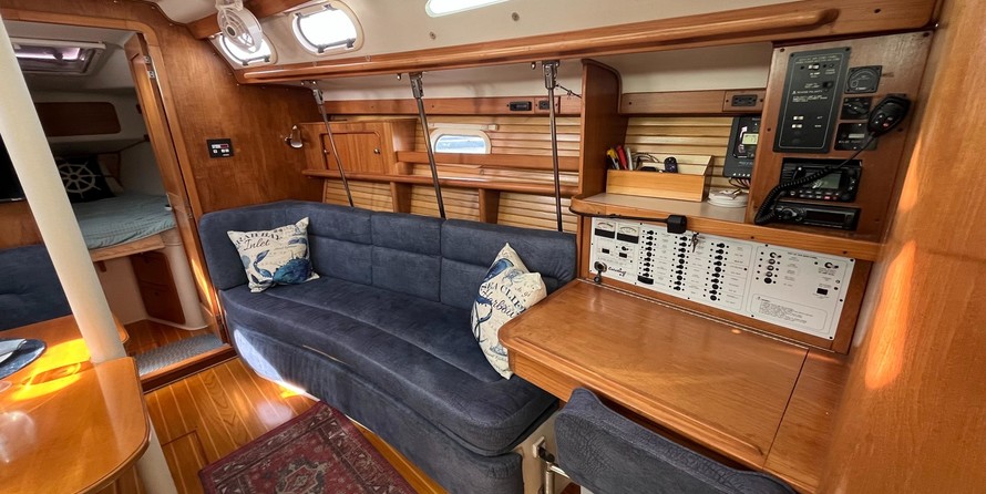Catalina 380