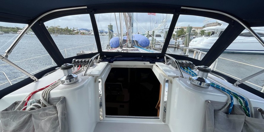 Catalina 380