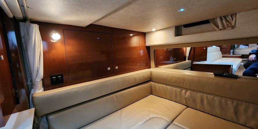 Sea Ray 370 Sundancer