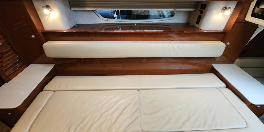 Sea Ray 370 Sundancer