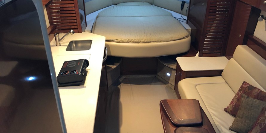 Sea Ray 370 Sundancer