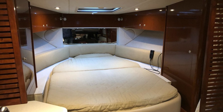 Sea Ray 370 Sundancer