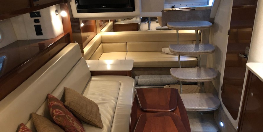 Sea Ray 370 Sundancer