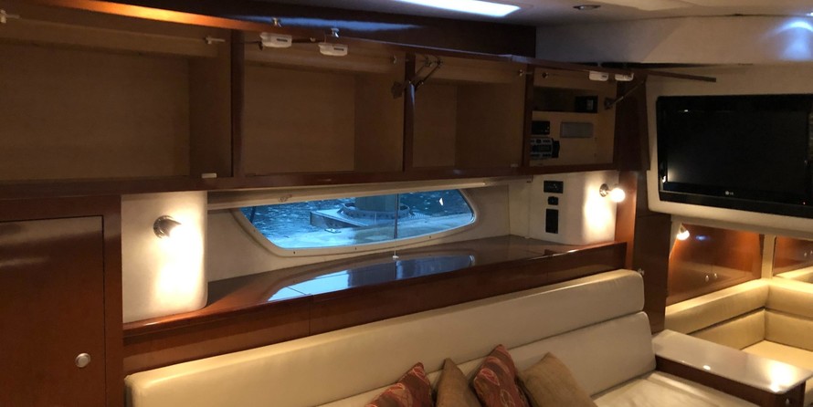 Sea Ray 370 Sundancer