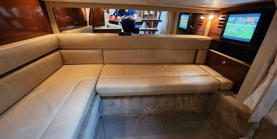 Sea Ray 370 Sundancer