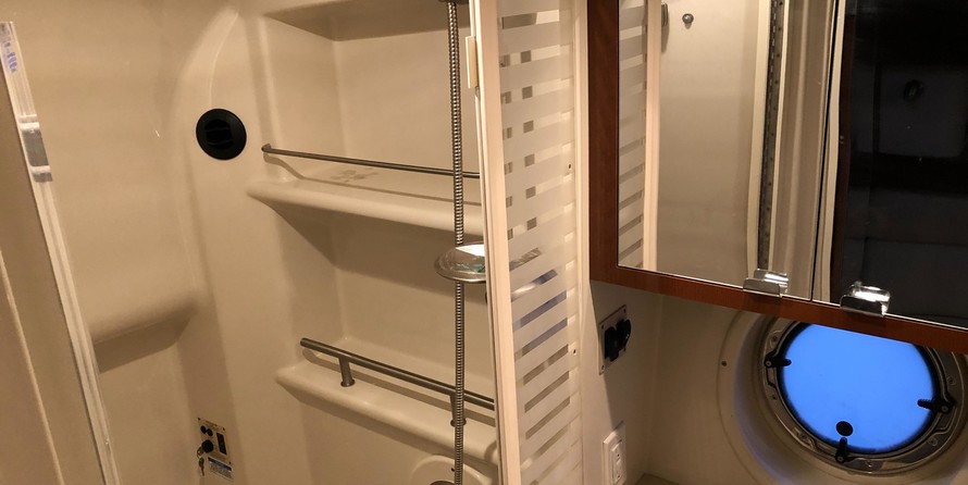 Sea Ray 370 Sundancer