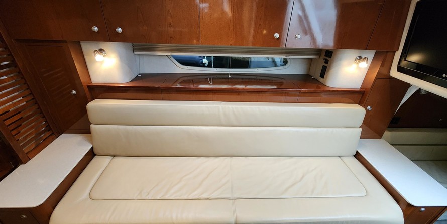 Sea Ray 370 Sundancer