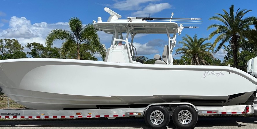 Yellowfin 32 offshore