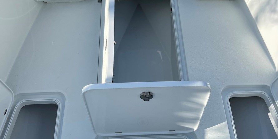 Yellowfin 32 offshore