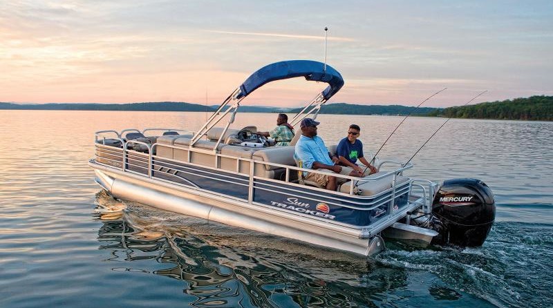 Sun Tracker Fishin Barge 22 DLX