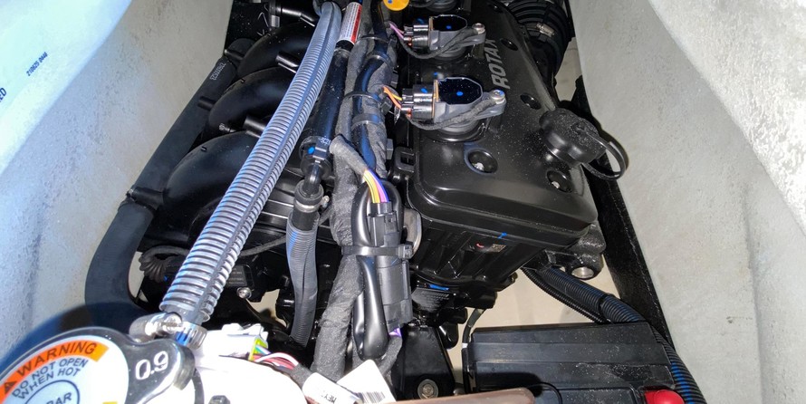 Sea-Doo Wake Pro 230