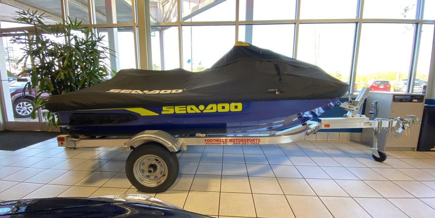 Sea-Doo Wake Pro 230