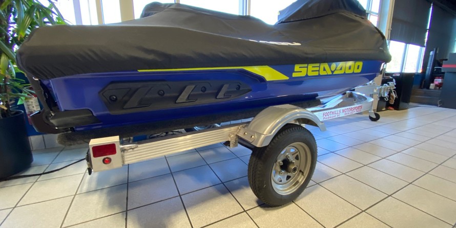 Sea-Doo Wake Pro 230