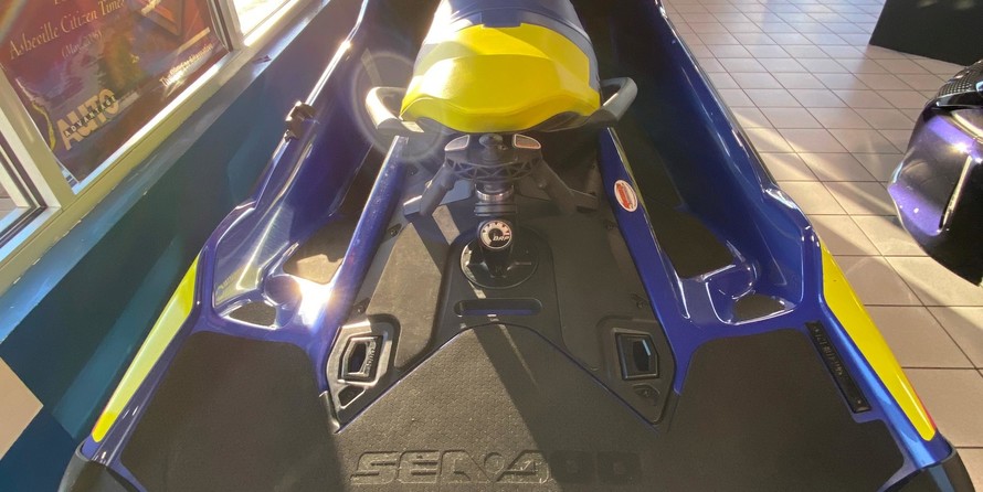 Sea-Doo Wake Pro 230