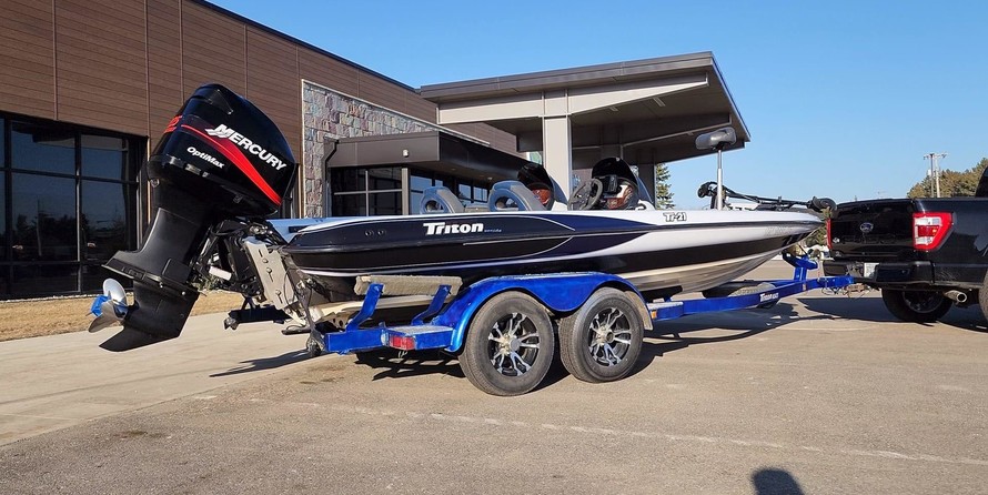 Triton 21 trx dc