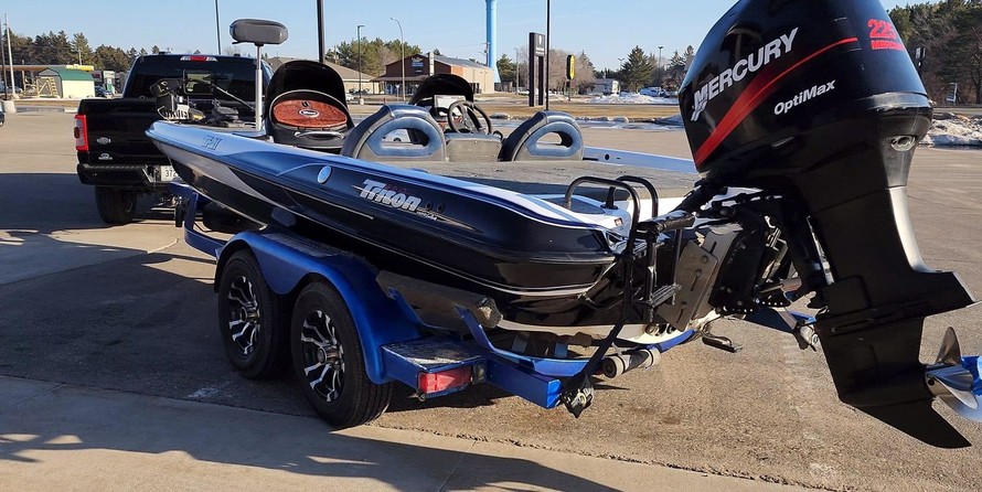 Triton 21 trx dc
