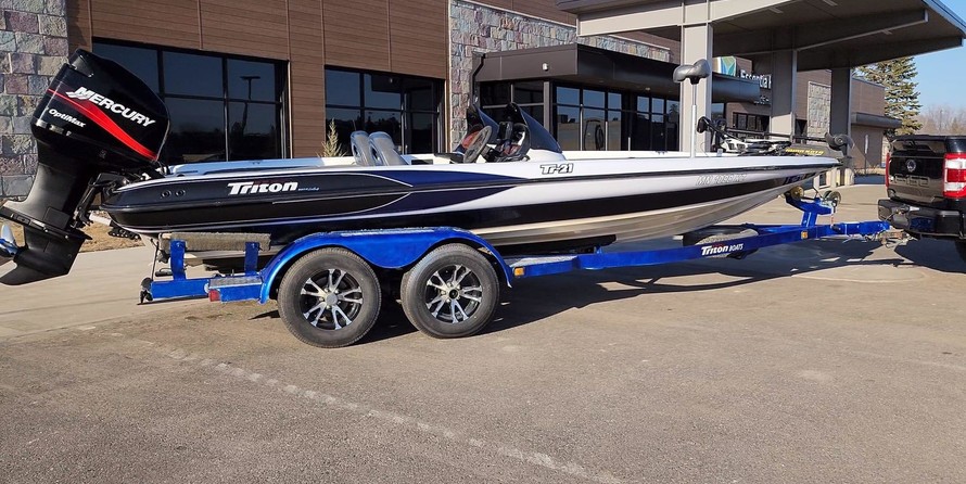 Triton 21 trx dc