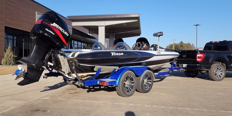 Triton 21 trx dc