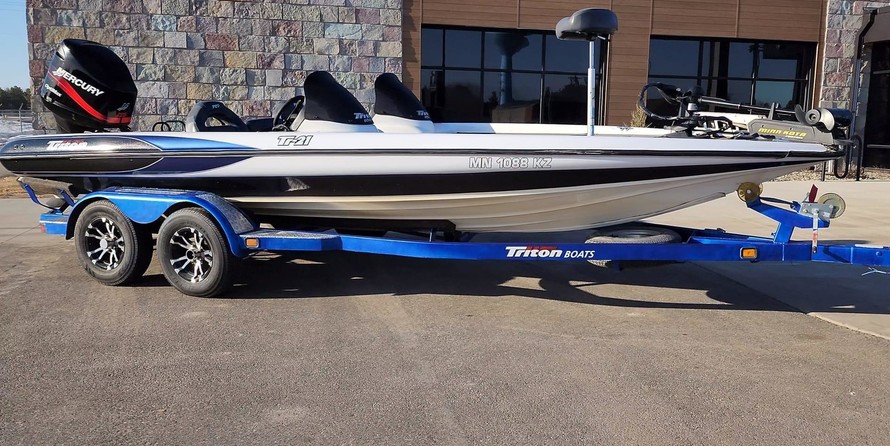 Triton 21 trx dc