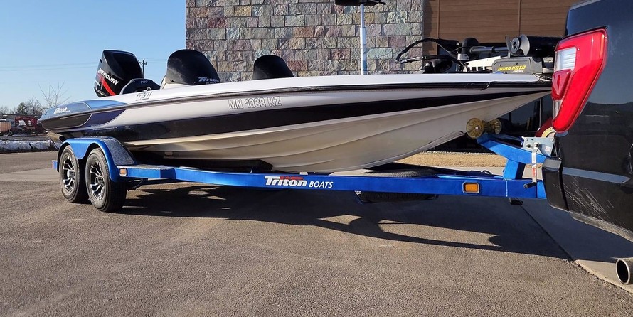 Triton 21 trx dc