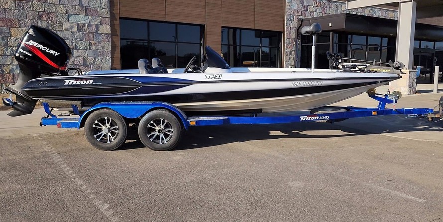 Triton 21 trx dc