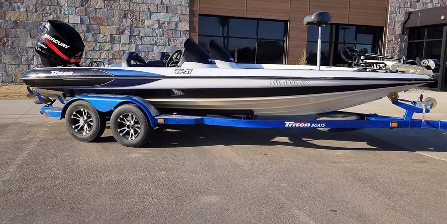 Triton 21 trx dc