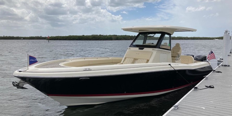 Chris-Craft Catalina 30