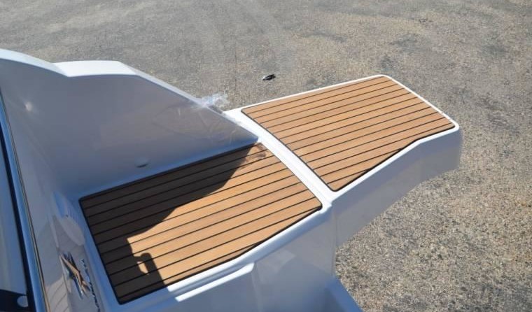 Jeanneau Cap Camarat 9.0 CC