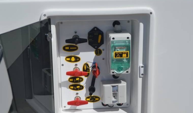 Jeanneau Cap Camarat 9.0 CC