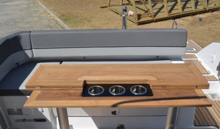 Jeanneau Cap Camarat 9.0 CC