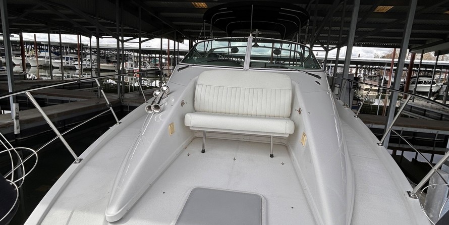 Carver 36 Mariner