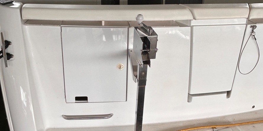 Carver 36 Mariner