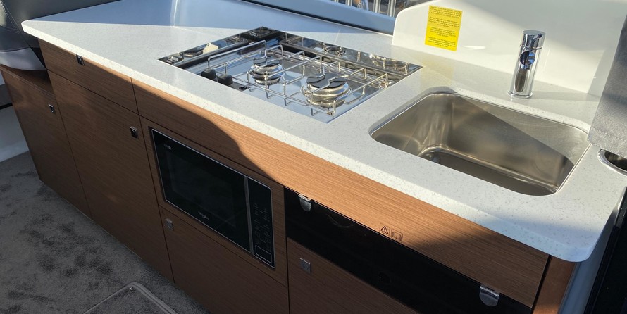 Jeanneau Merry Fisher 1095