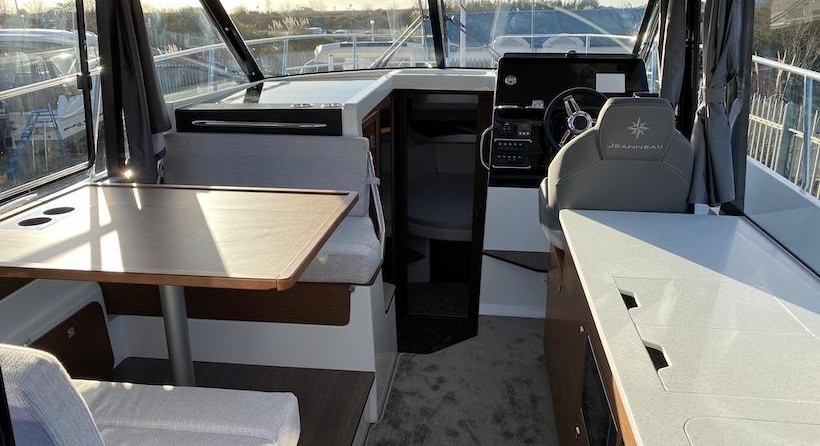 Jeanneau Merry Fisher 1095