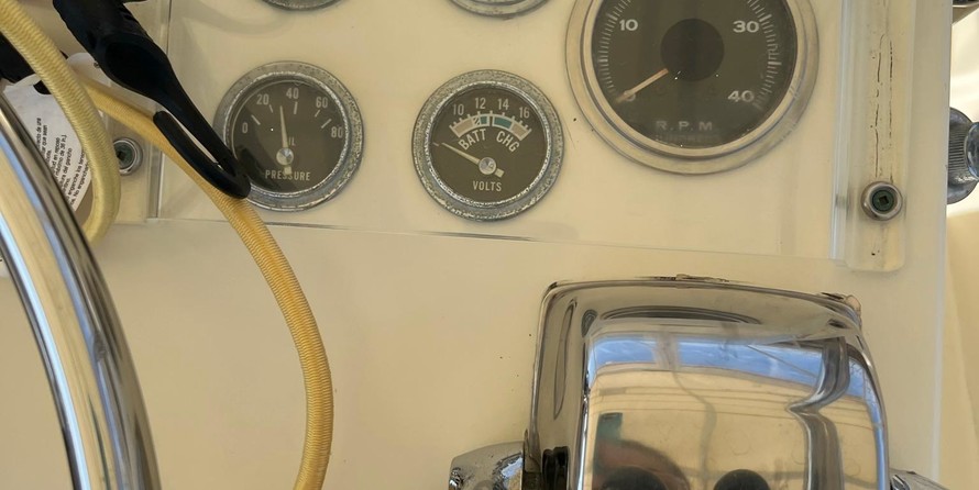 Hatteras 77 Convertible