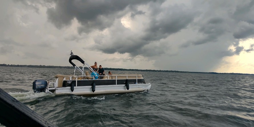 60 x 16 tri-toon passenger vessel