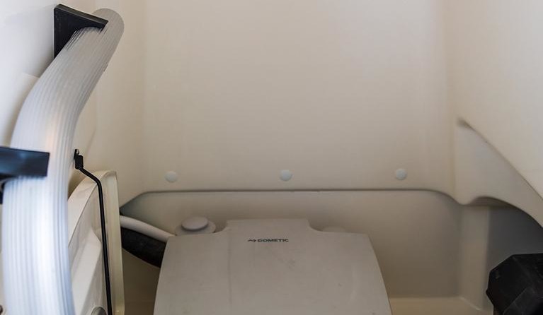 Boston Whaler 210 Montauk