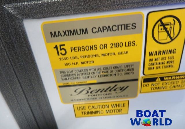 Premier Pontoons Navigator 220