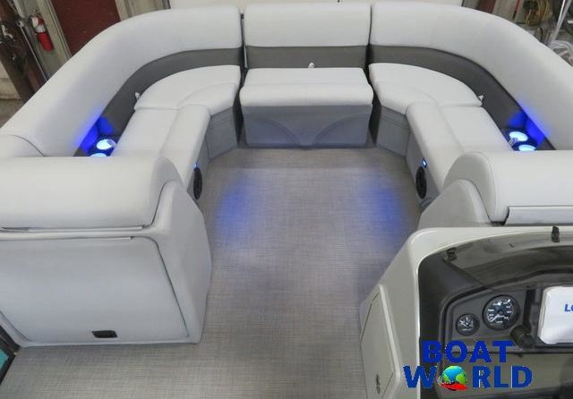 Premier Pontoons Navigator 220